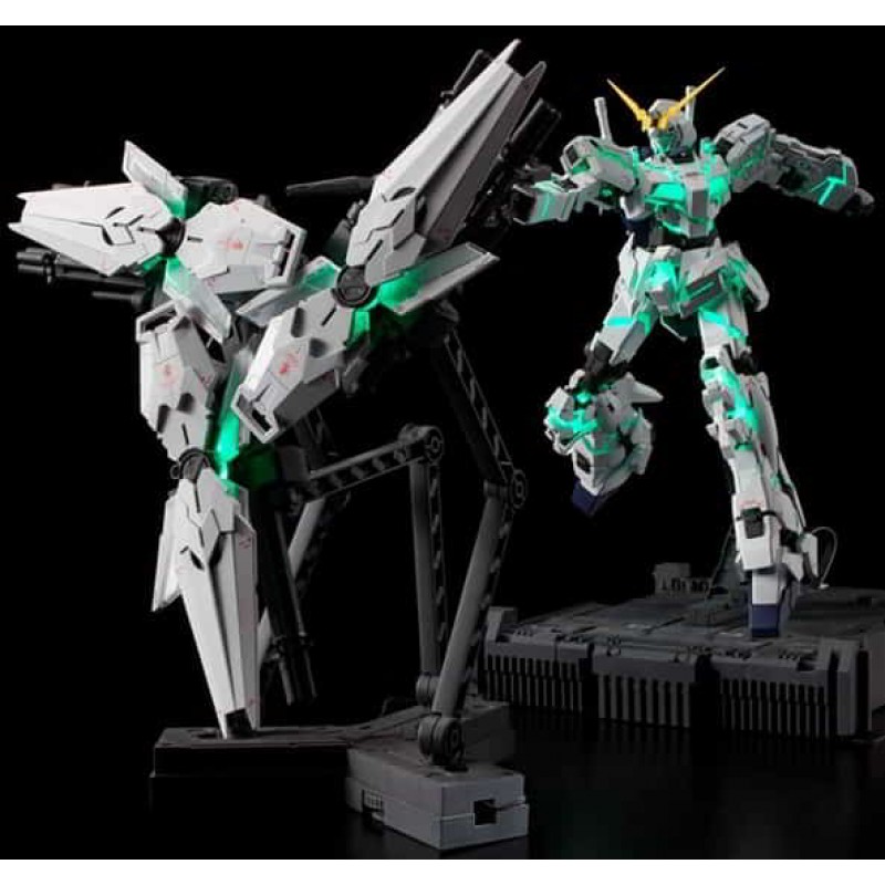 Bandai MGEX Unicorn Gundam Ver Ka 1/100 Action Fig...